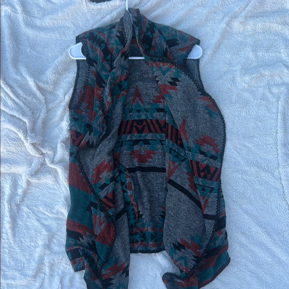 Tribal Pattern Sleeveless Cardigan